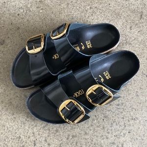 Big buckle Birkenstocks